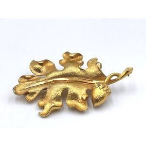 Vintage Mamselle Gold Tone Leaf Brooch Signed Mid Century Valentine's Jewelry